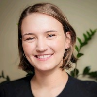 Photo of Nia Hughes